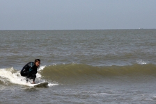 high-heel-surfing-1c